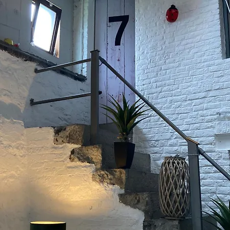 D'avalon 7 * Dinant